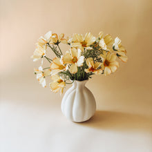 the ‘sunshine’ posy