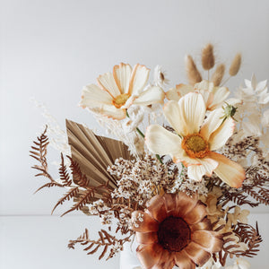 daisy ~ dried arrangement