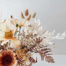daisy ~ dried arrangement
